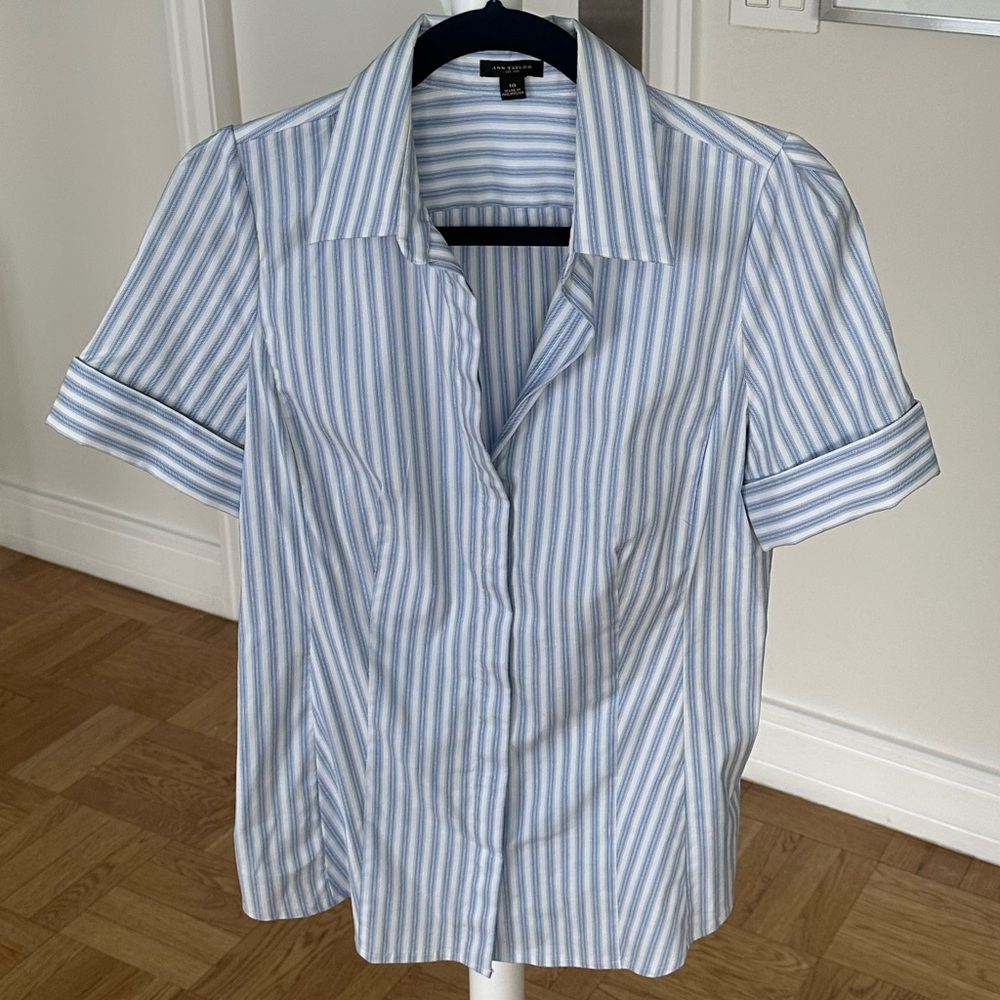 Ann Taylor Striped Short Sleeve Blouse